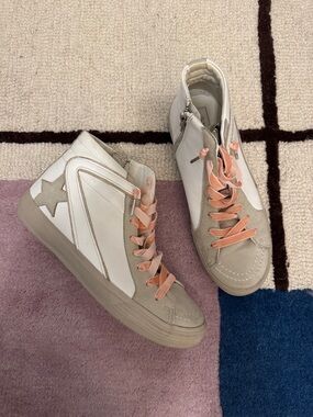 ShuShop Gray Suede Sneaker with Silver Accents